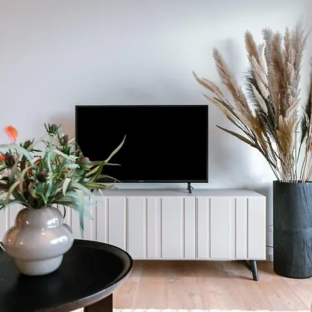 Apartment Huswell - Seaside With Shared Pool Ostend