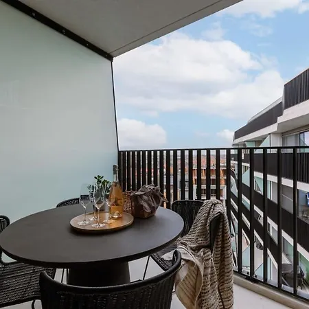 Huswell - Seaside With Shared Pool